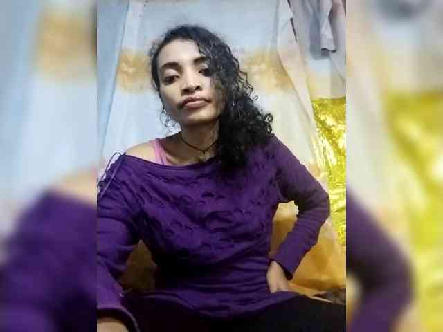 Shanya12 webcam