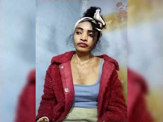 Shanya12 webcam