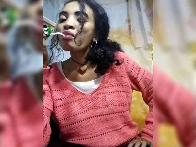 Shanya12 webcam