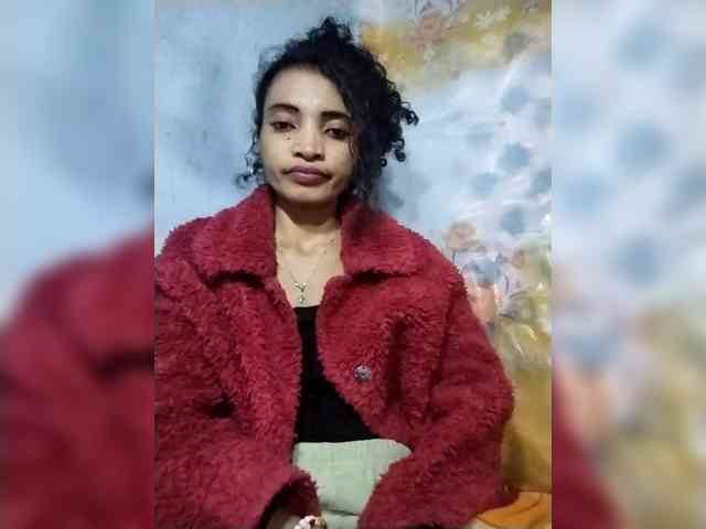 Shanya12 webcam