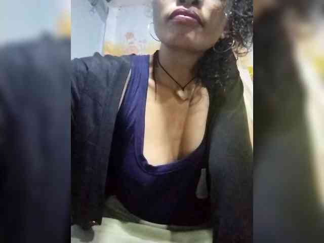 Shanya12 webcam