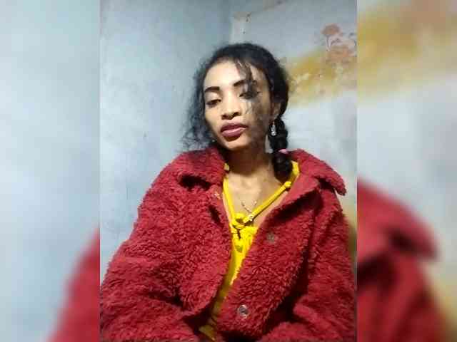 Shanya12 webcam