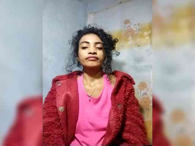 Shanya12 webcam