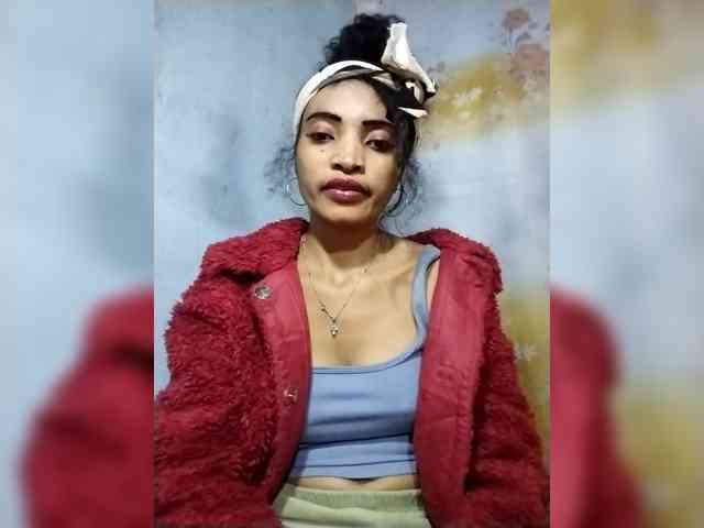 Shanya12 webcam