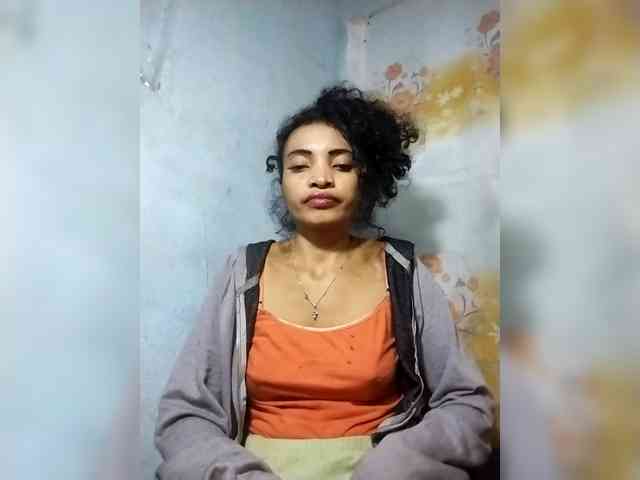 Shanya12 webcam