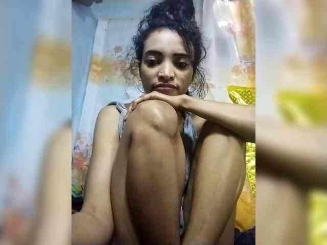 Shanya12 webcam