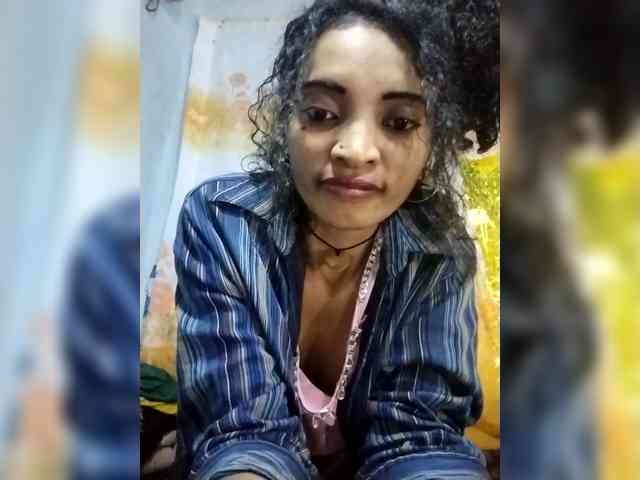 Shanya12 webcam