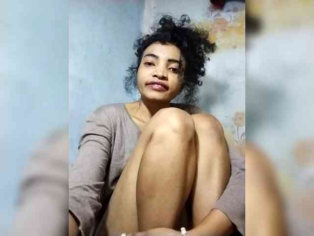 Shanya12 webcam