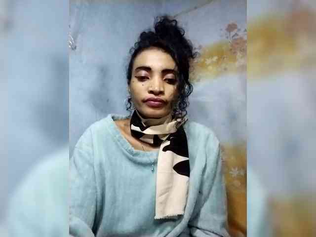Shanya12 webcam