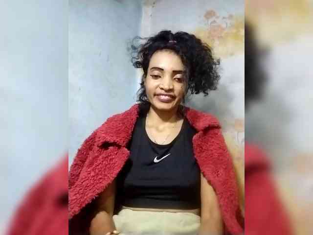 Shanya12 webcam