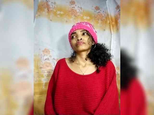 Shanya12 webcam