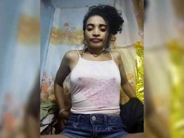 Shanya12 webcam