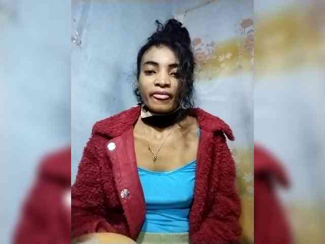 Shanya12 webcam