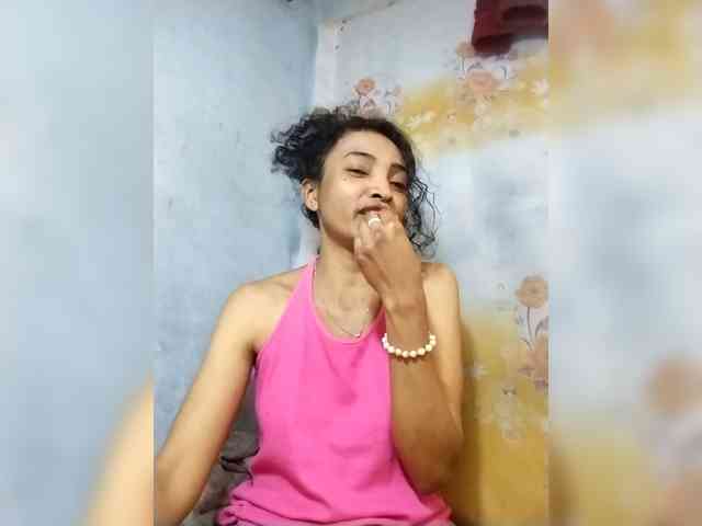 Shanya12 webcam