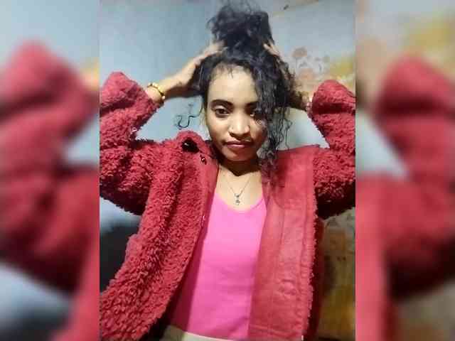 Shanya12 webcam