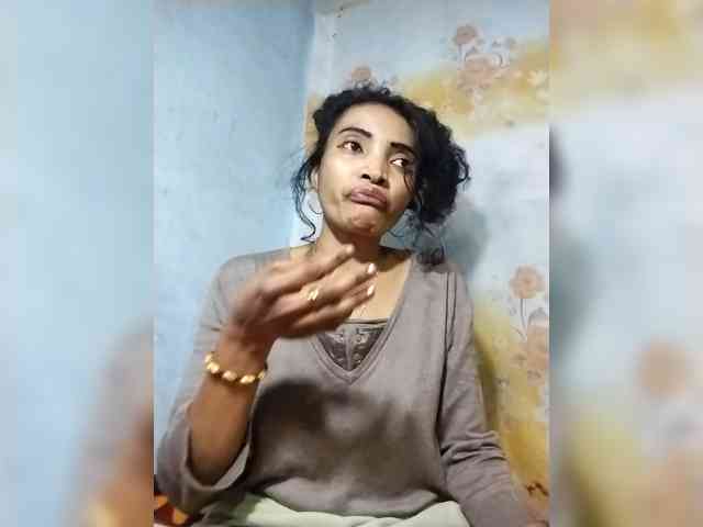 Shanya12 webcam
