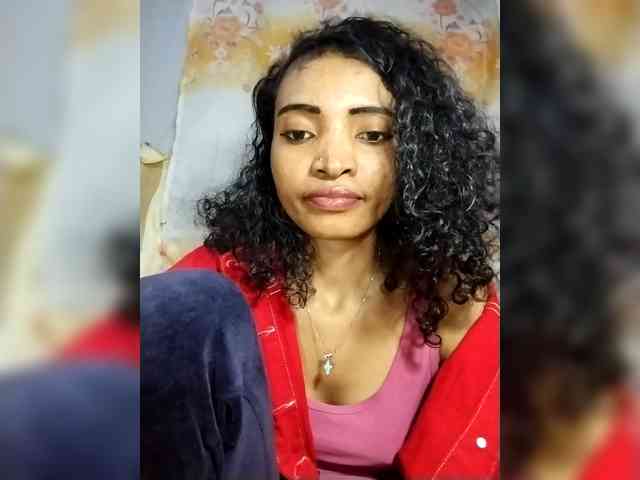 Shanya12 webcam