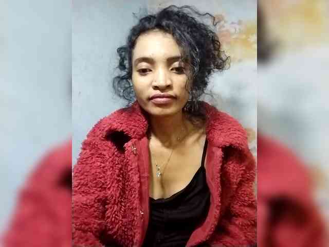 Shanya12 webcam