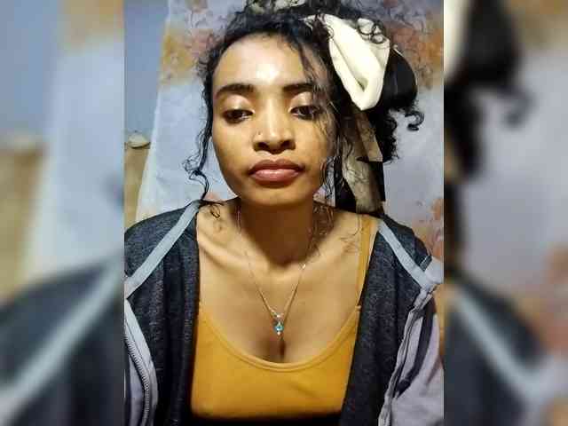 Shanya12 webcam