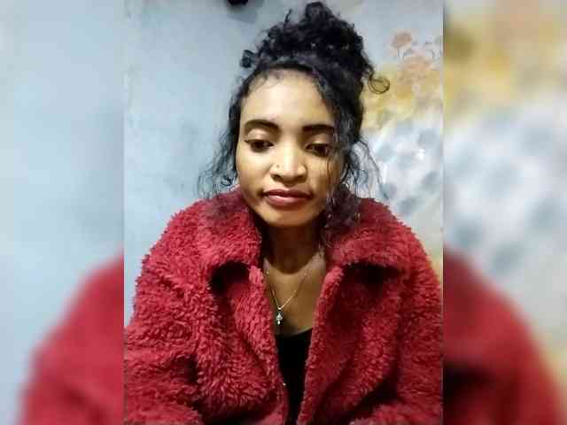Shanya12 webcam