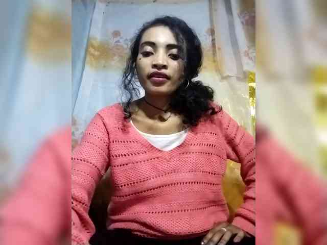 Shanya12 webcam