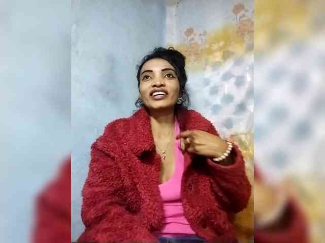 Shanya12 webcam