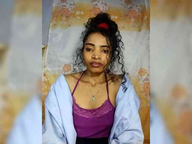 Shanya12 webcam