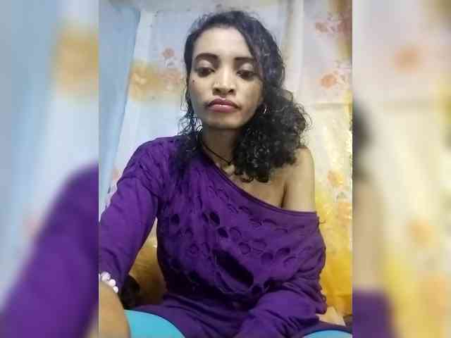 Shanya12 webcam