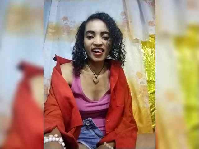 Shanya12 webcam