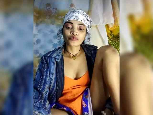 Shanya12 webcam
