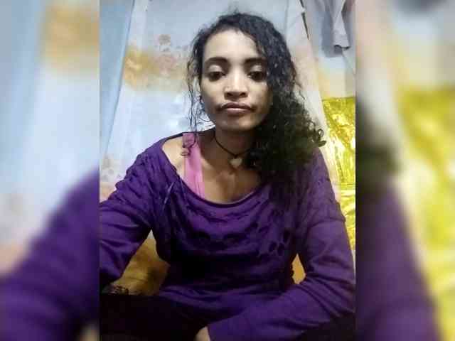 Shanya12 webcam