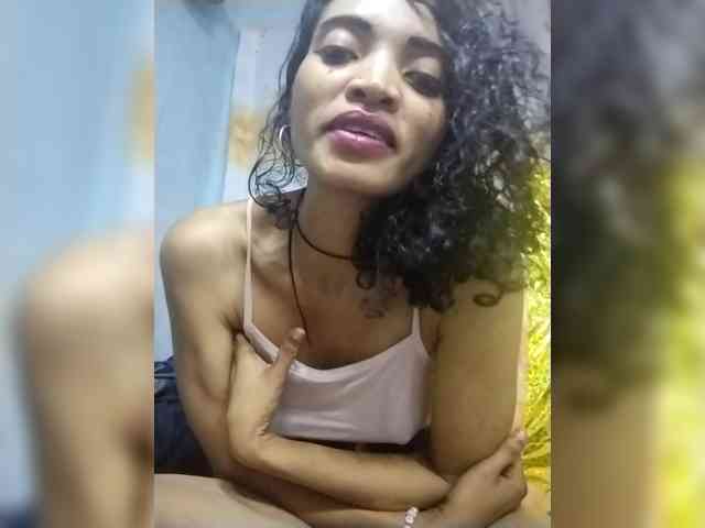 Shanya12 webcam
