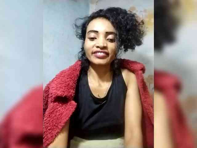 Shanya12 webcam