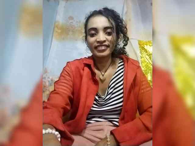 Shanya12 webcam