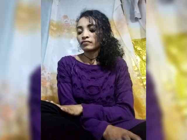 Shanya12 webcam