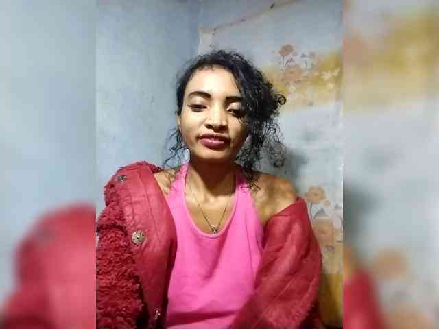 Shanya12 webcam
