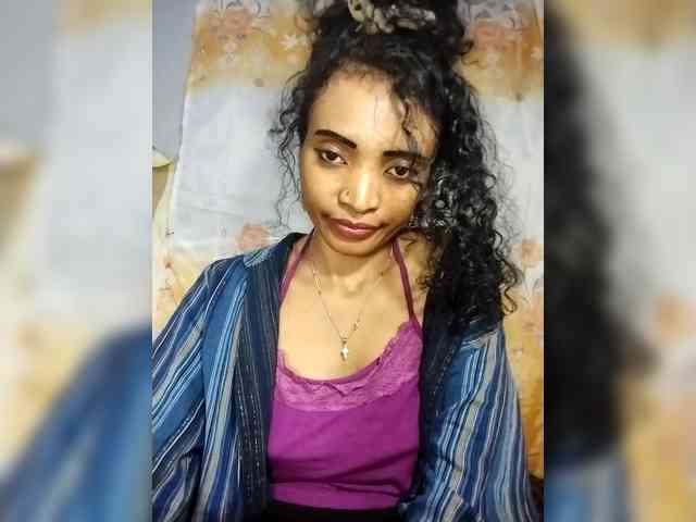 Shanya12 webcam