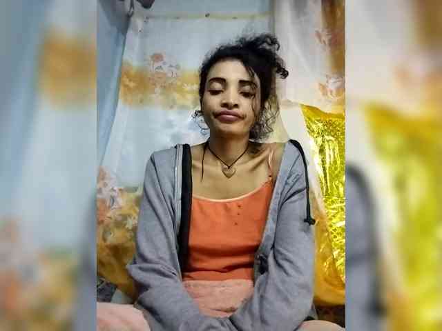 Shanya12 webcam