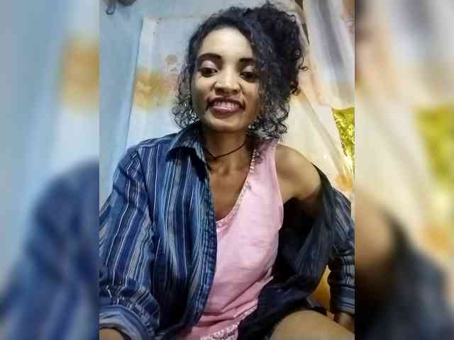 Shanya12 webcam