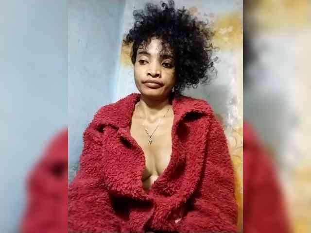 Shanya12 webcam