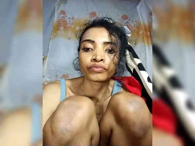 Shanya12 webcam