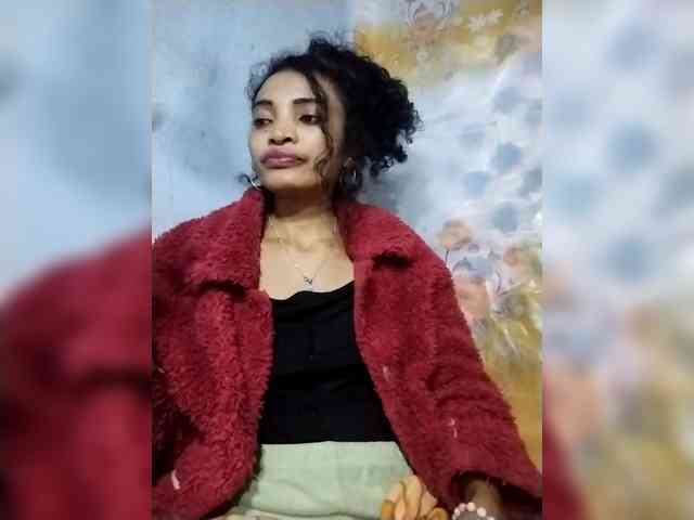 Shanya12 webcam