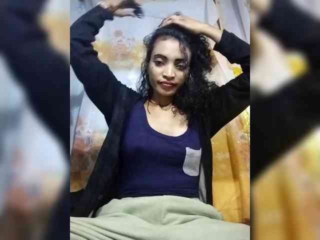 Shanya12 webcam