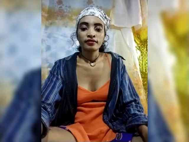 Shanya12 webcam