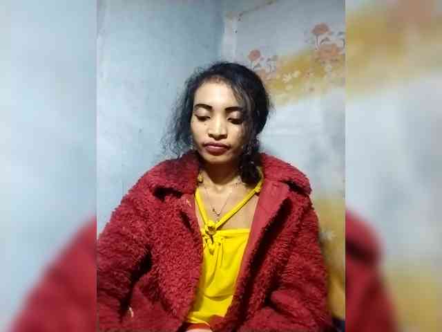 Shanya12 webcam