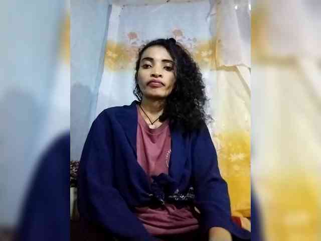 Shanya12 webcam