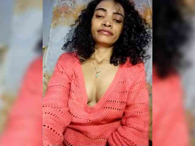 Shanya12 webcam