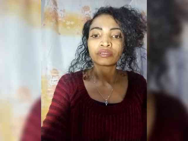 Shanya12 webcam