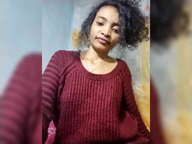 Shanya12 webcam