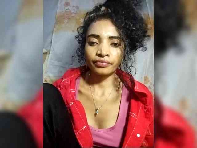 Shanya12 webcam